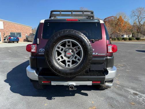 2007 Toyota FJ Cruiser Base