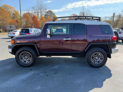2007 Toyota FJ Cruiser Base