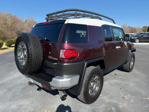 2007 Toyota FJ Cruiser Base