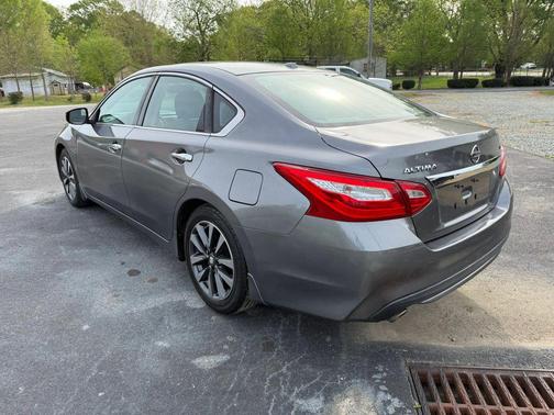 2016 Nissan Altima 2.5 SV