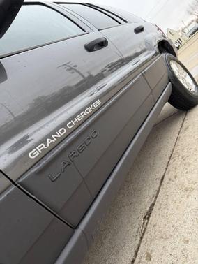 2004 Jeep Grand Cherokee Laredo