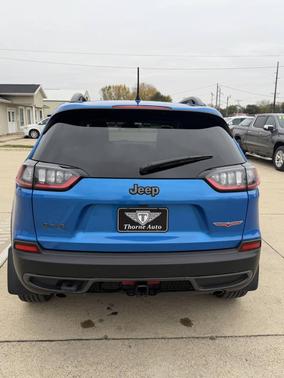 2020 Jeep Cherokee Trailhawk