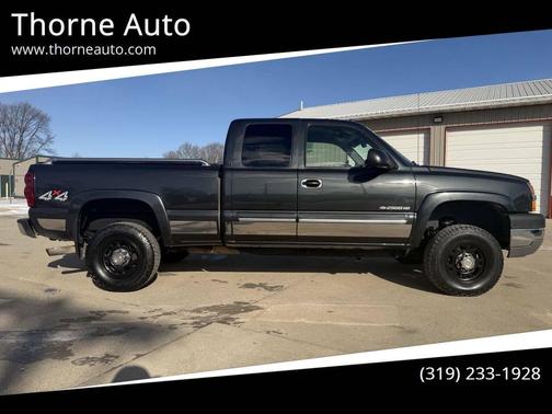 2004 Chevrolet Silverado 2500 LT H/D Extended Cab