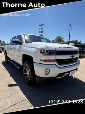Summit White 2017 Chevrolet Silverado 1500 2LT