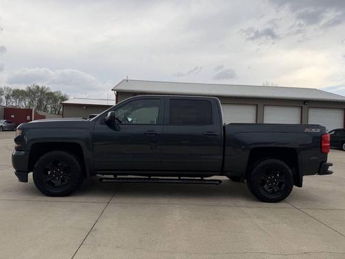 2017 Chevrolet Silverado 1500 2LT