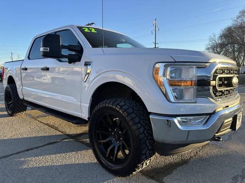 2022 Ford F-150 XLT