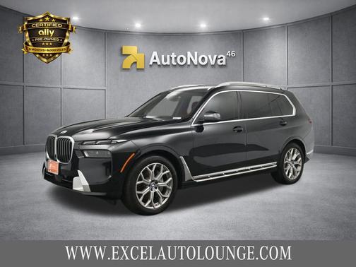 Black Sapphire Metallic 2023 BMW X7 xDrive40i