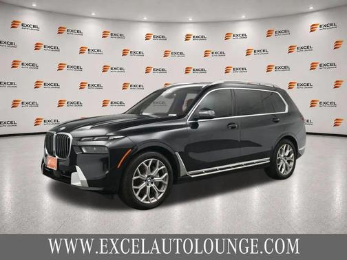 Black Sapphire Metallic 2023 BMW X7 xDrive40i