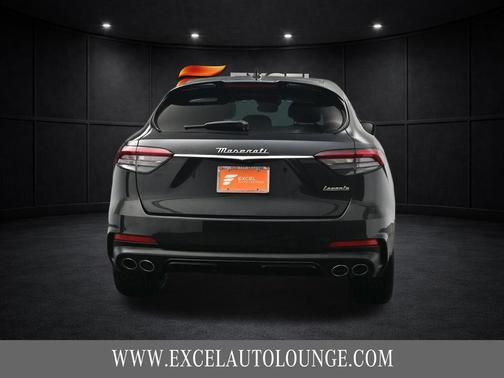 2023 Maserati Levante Modena