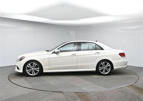 2015 Mercedes-Benz E-Class 4MATIC