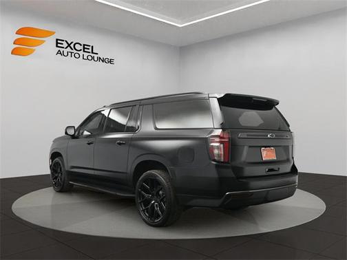 2022 Chevrolet Suburban RST