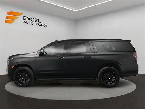 2022 Chevrolet Suburban RST