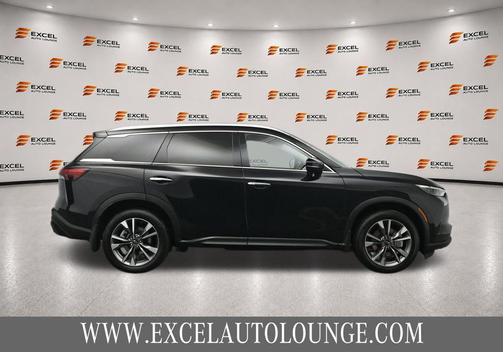 Mineral Black 2023 INFINITI QX60 Luxe