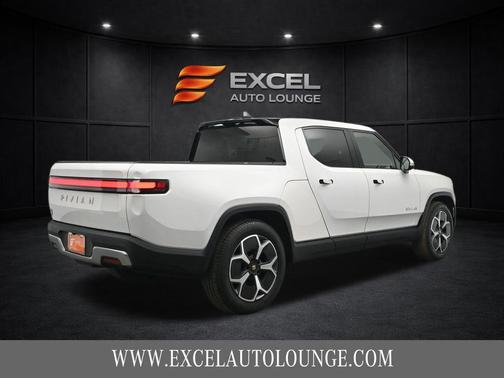 2023 Rivian R1T Adventure
