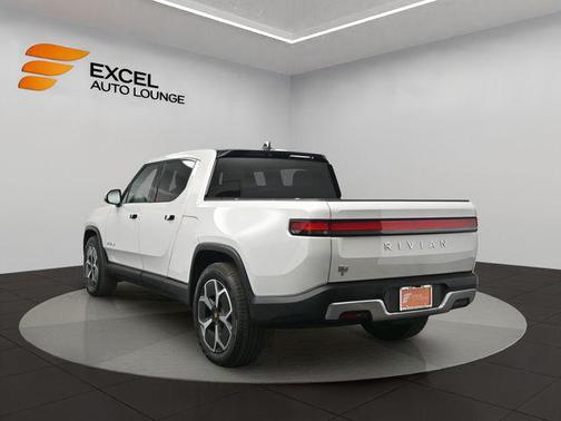 2023 Rivian R1T Adventure