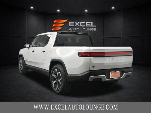 2023 Rivian R1T Adventure