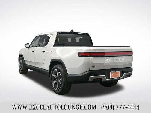 2023 Rivian R1T Adventure