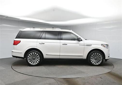 2019 Lincoln Navigator Reserve