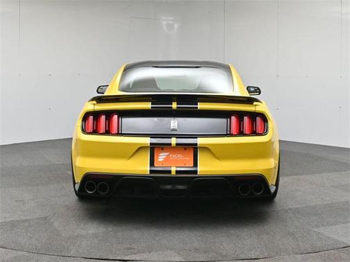 2018 Ford Shelby GT350 Base