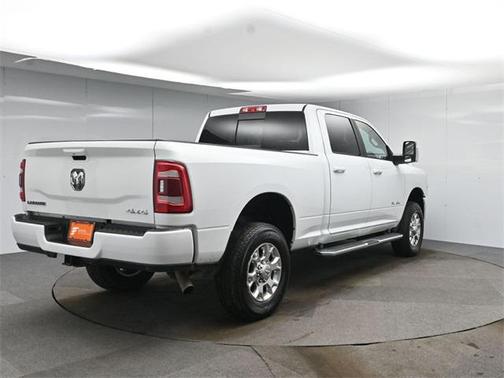 2024 RAM 2500 Laramie Crew Cab 4x4 6'4' Box