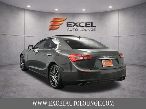 Gray 2017 Maserati Ghibli Base