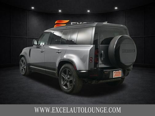 2023 Land Rover Defender 110 X-Dynamic SE