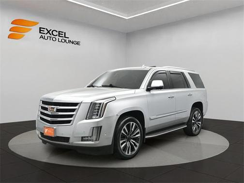 2018 Cadillac Escalade Luxury