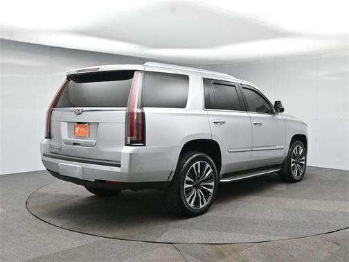 2018 Cadillac Escalade Luxury