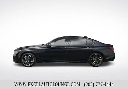 2022 BMW 750 i xDrive