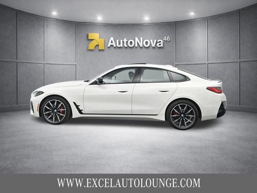 Alpine White 2023 BMW M440 i xDrive