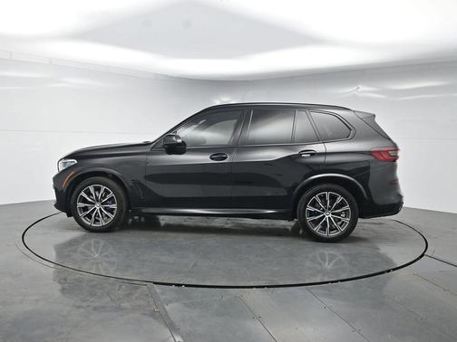 Black Sapphire Metallic 2023 BMW X5 xDrive40i