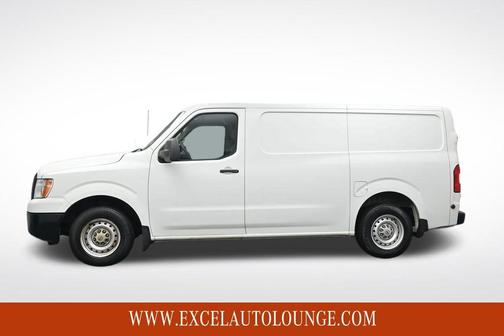 2014 Nissan NV Cargo NV2500 HD S V6