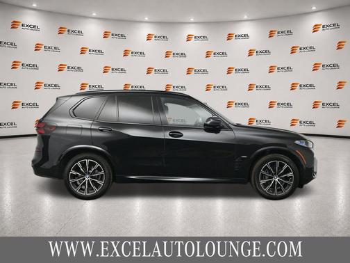 Black Sapphire Metallic 2024 BMW X5 xDrive40i