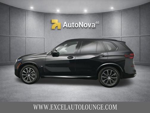Black Sapphire Metallic 2024 BMW X5 xDrive40i