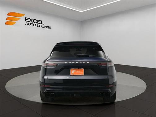 2021 Porsche Cayenne Turbo