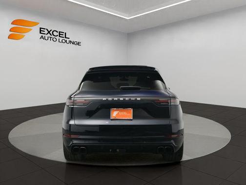 2021 Porsche Cayenne Turbo