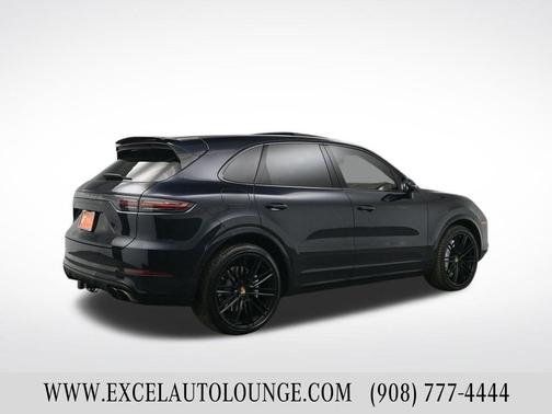 2021 Porsche Cayenne Turbo