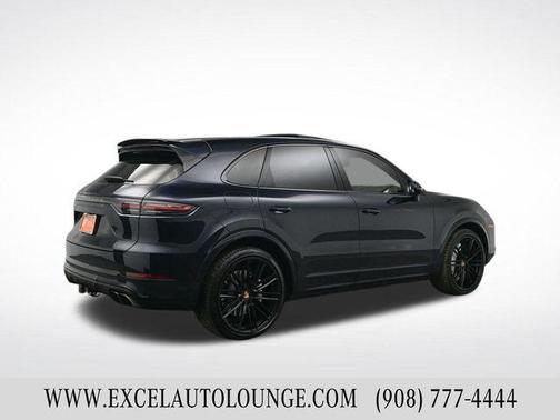 2021 Porsche Cayenne Turbo