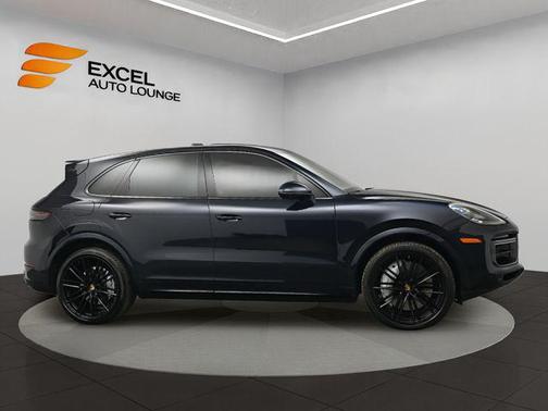 2021 Porsche Cayenne Turbo