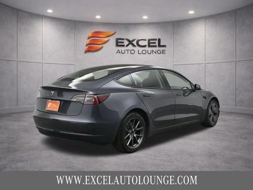 Gray 2023 Tesla Model 3 Standard Range