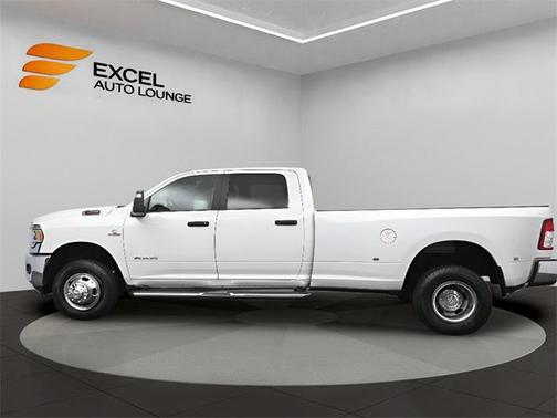2024 RAM 3500 Big Horn Crew Cab 4x4 8' Box