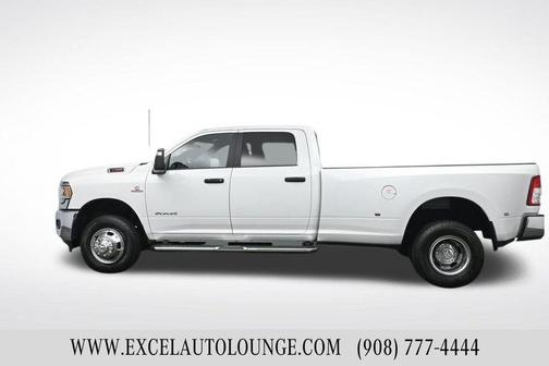 2024 RAM 3500 Big Horn Crew Cab 4x4 8' Box