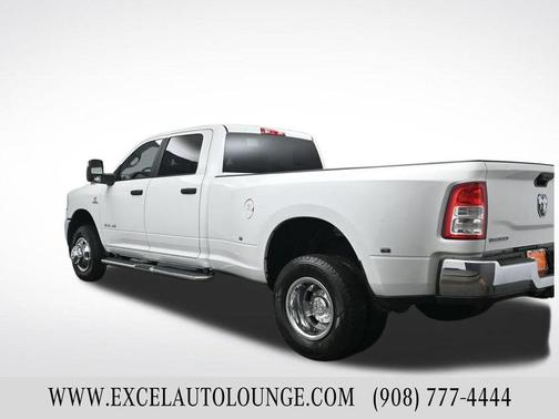 2024 RAM 3500 Big Horn Crew Cab 4x4 8' Box