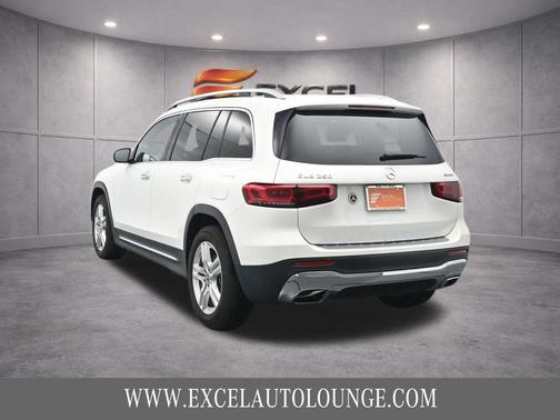 White 2022 Mercedes-Benz GLB 250 4MATIC
