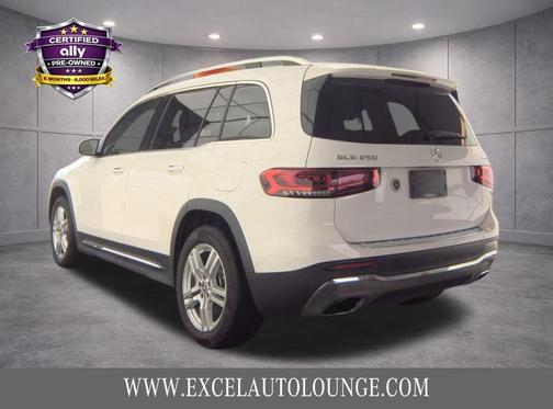 White 2022 Mercedes-Benz GLB 250 4MATIC