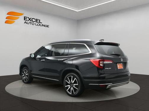 2022 Honda Pilot AWD Elite