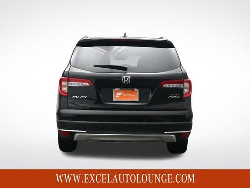 2022 Honda Pilot AWD Elite