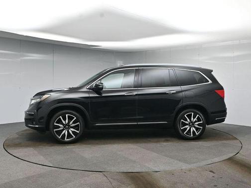 2022 Honda Pilot AWD Elite