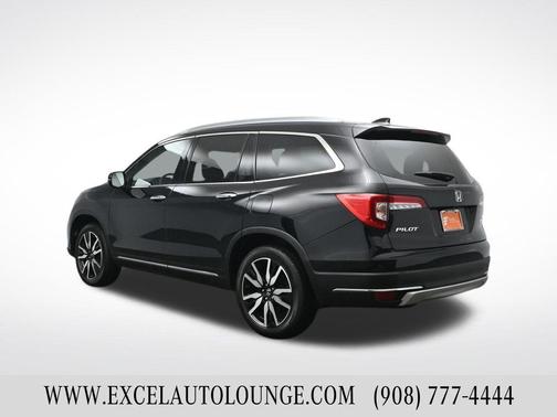 2022 Honda Pilot AWD Elite