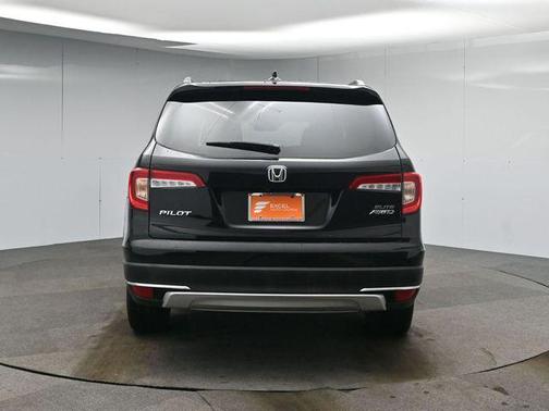 2022 Honda Pilot AWD Elite